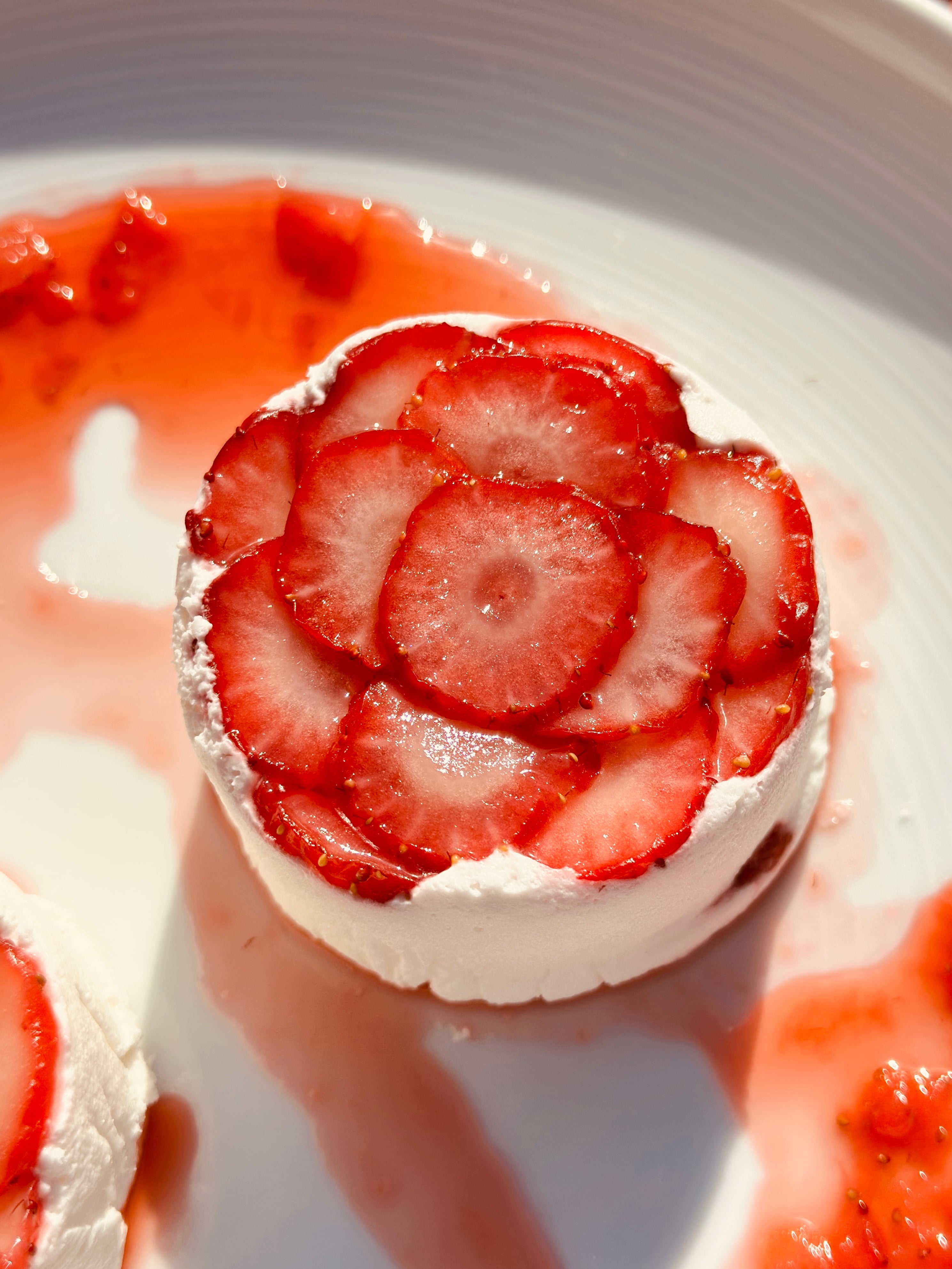 朝摘みイチゴ のクリームチーズ (トリプルフロマージュ)