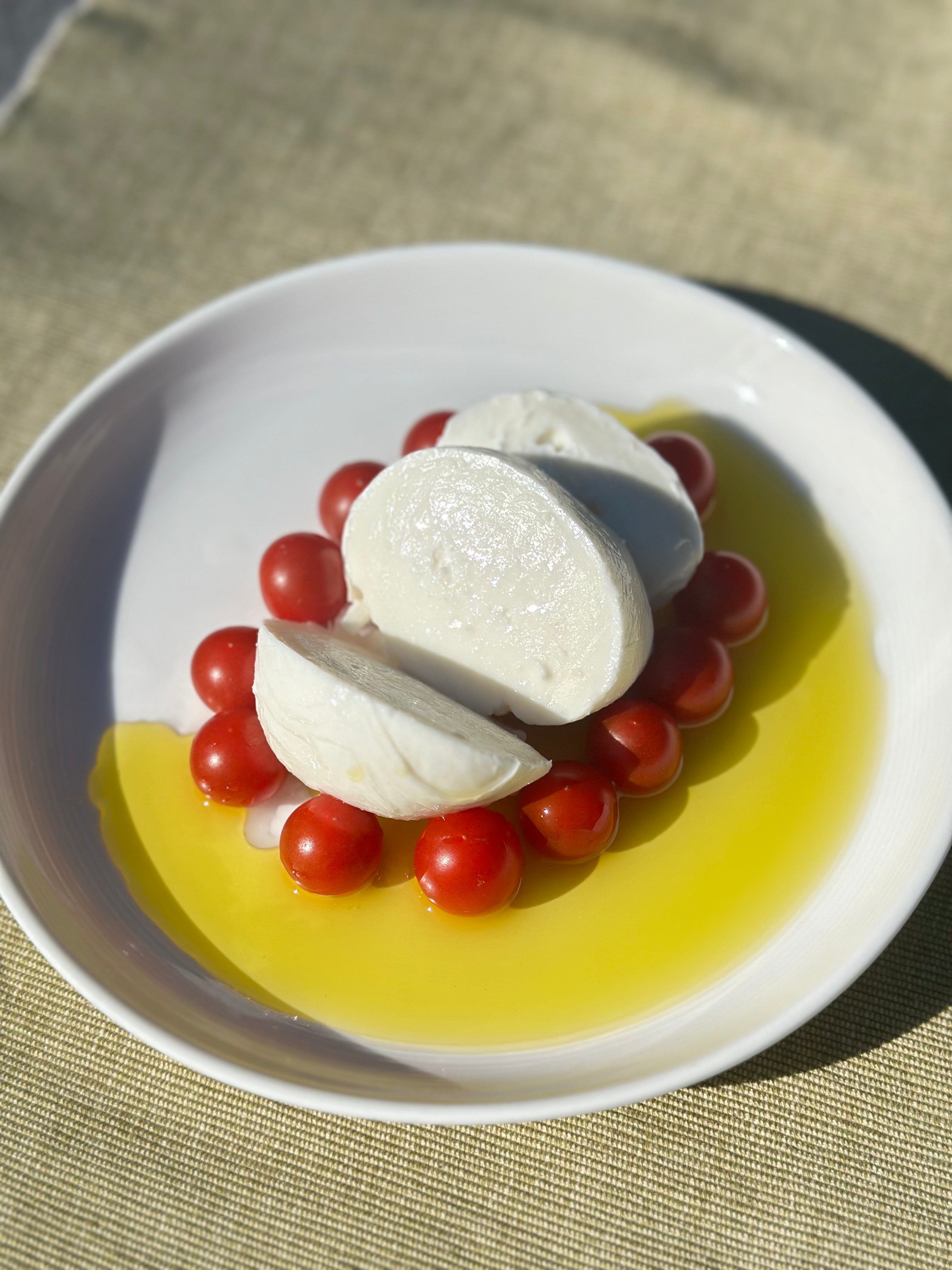 麹熟成モッツァレラ